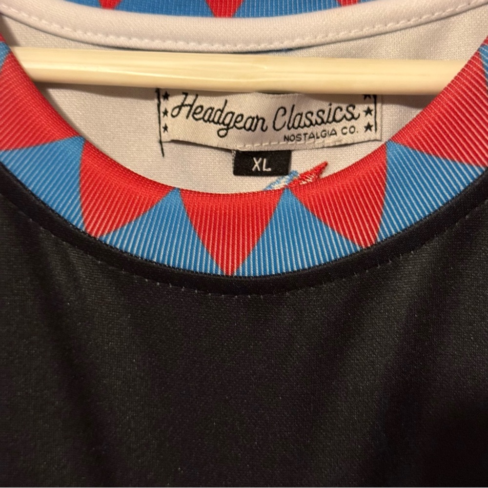 JAWS Amity Island Headgear Classics Premium Embroidered Graphic Jersey Men 2XL - Picture 5 of 5